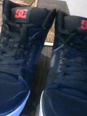 DC shoes high tops skating shoes